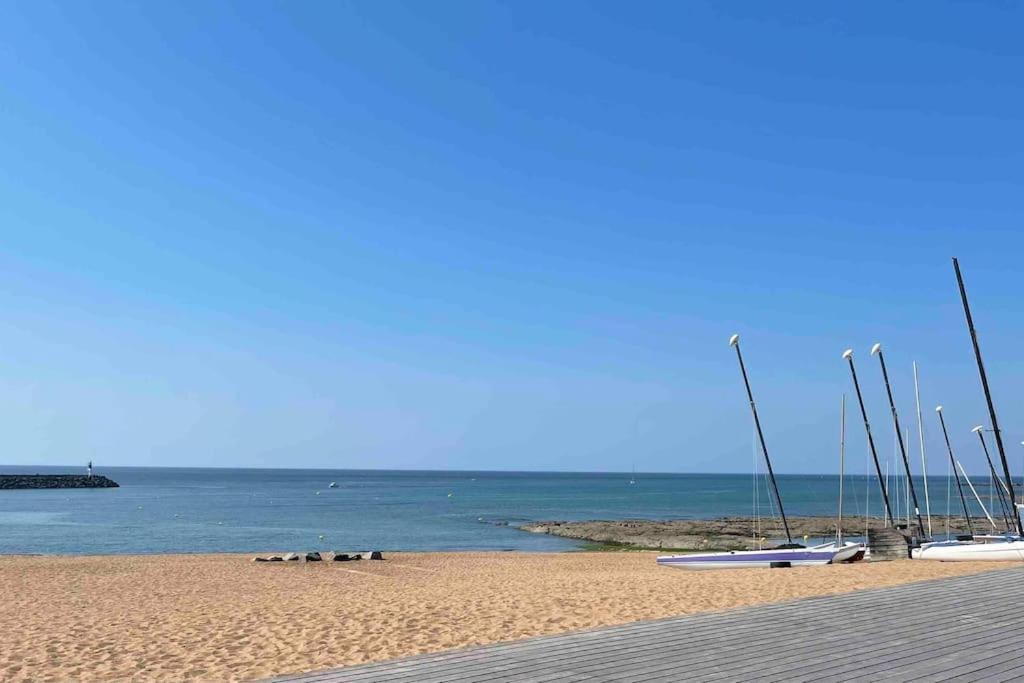 Studio En Residence La Baie De L Adon Saint-Gilles-Croix-de-Vie Esterno foto